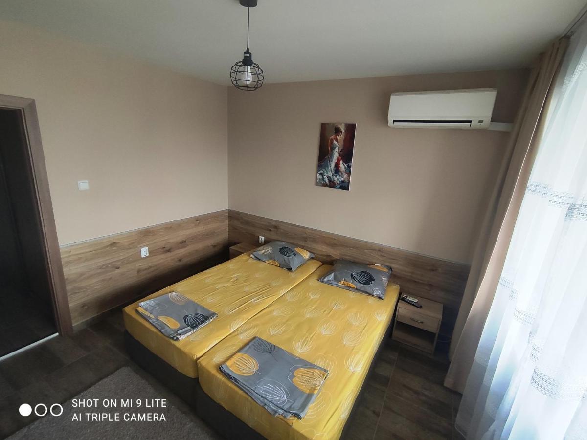 Panorama Apartment Varna Buitenkant foto